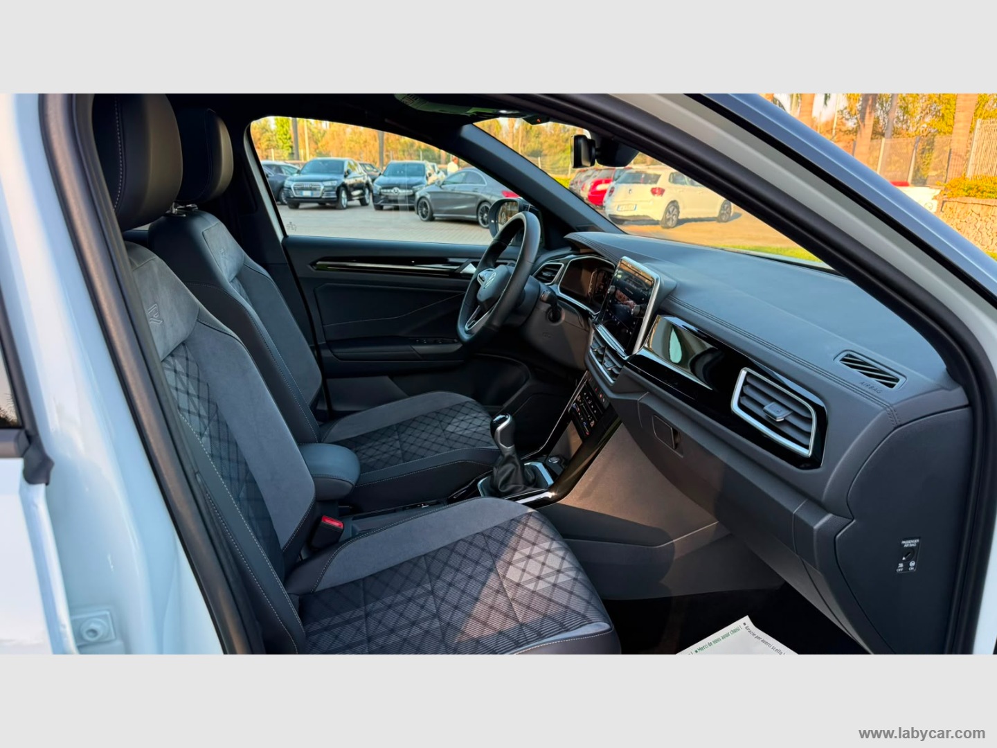 T-Roc 1.0 TSI R-Line - immagine 9
