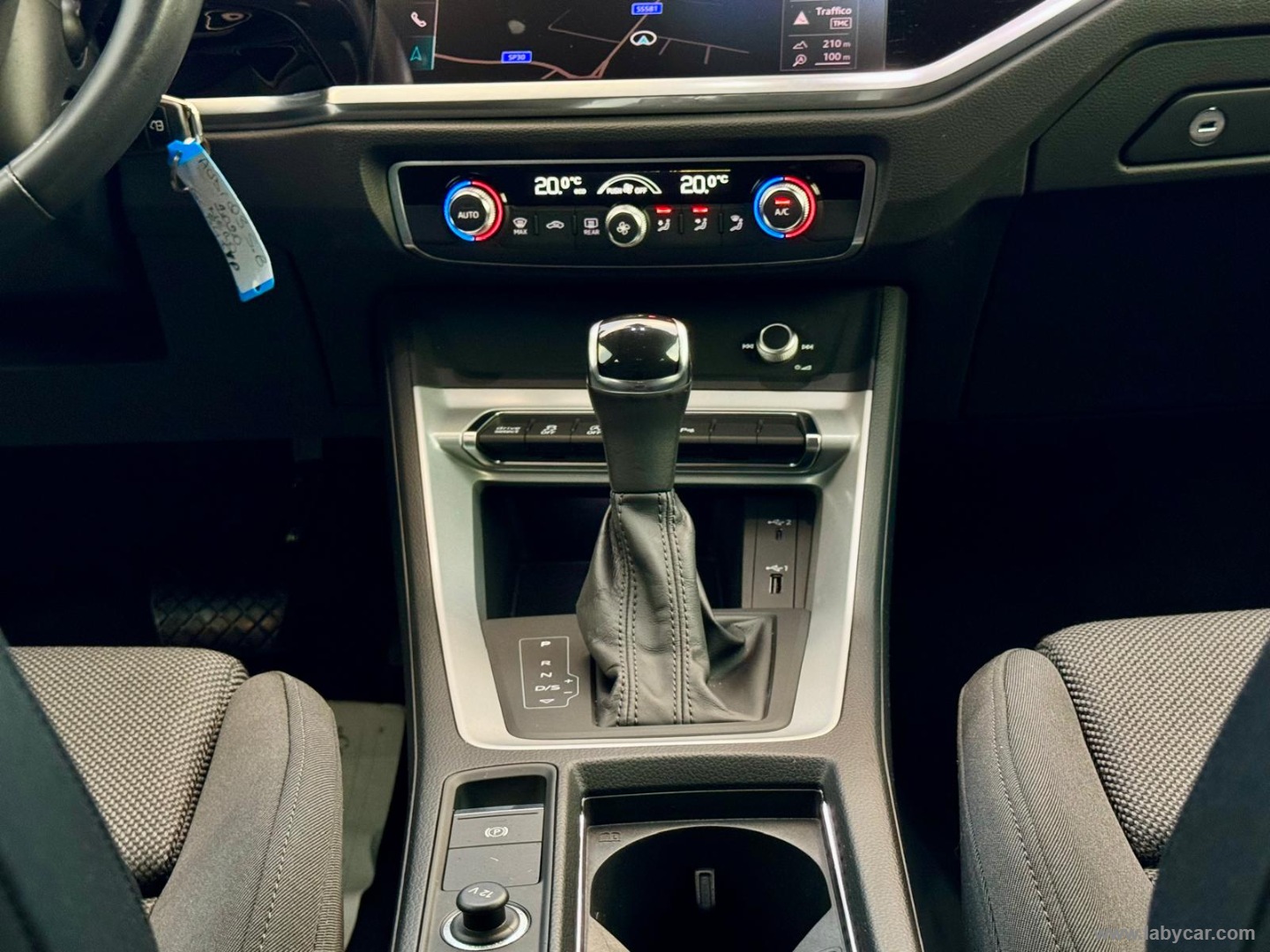 Q3 SPB 35 TDI S tronic S line edition IDENTITY BLACK - immagine 9