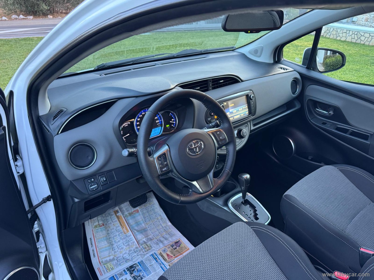 Yaris 1.5 Hybrid 5p. Active - immagine 9