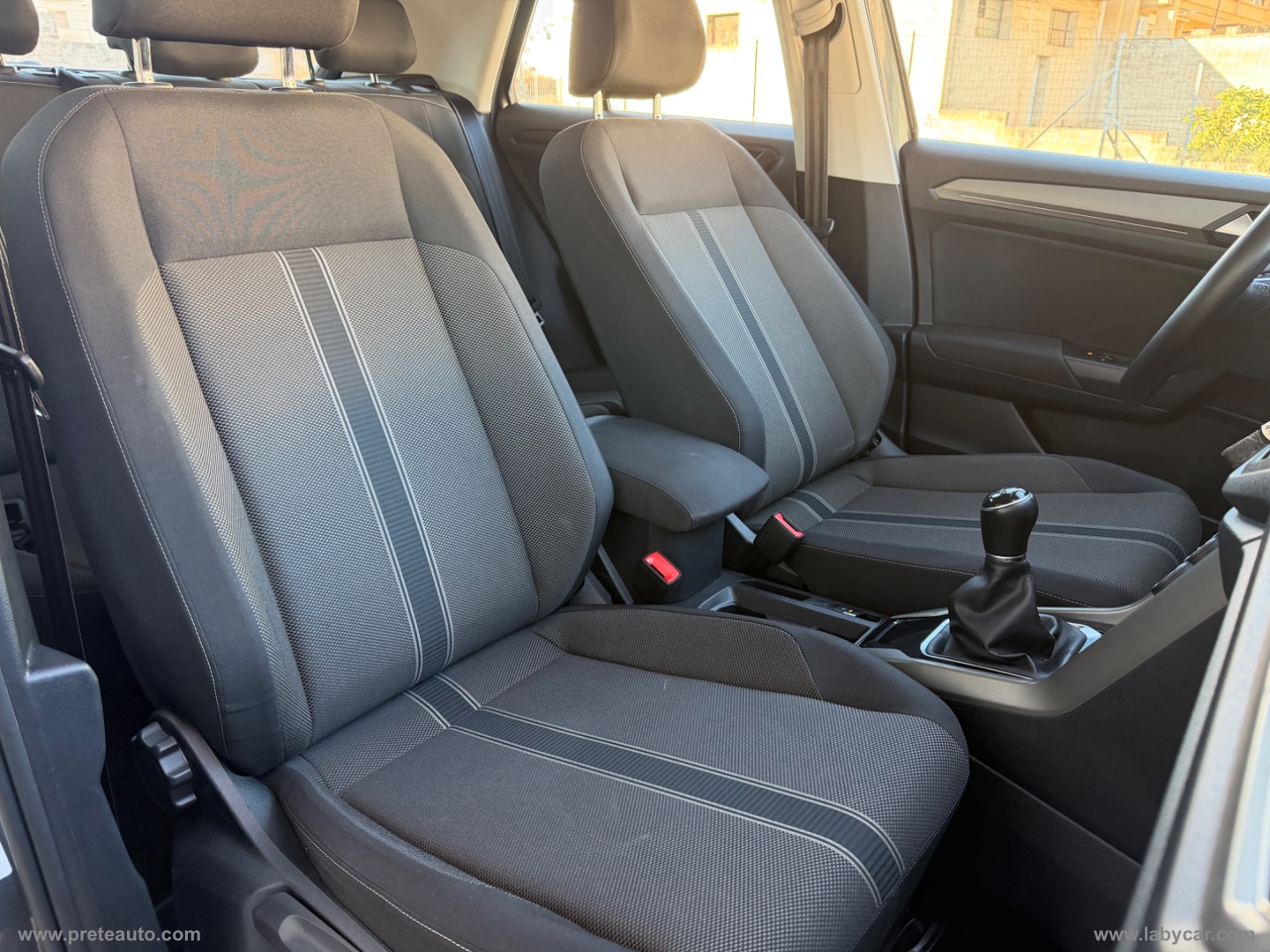 T-Roc 1.0 TSI Business BMT - immagine 9