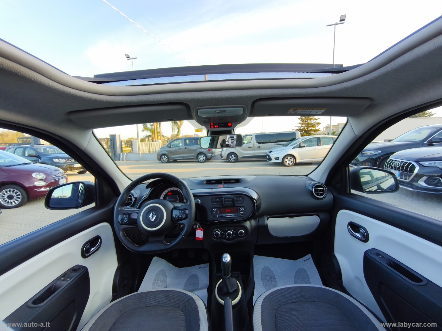 Twingo 1.0 SCe S&S Energy Openair - immagine 9
