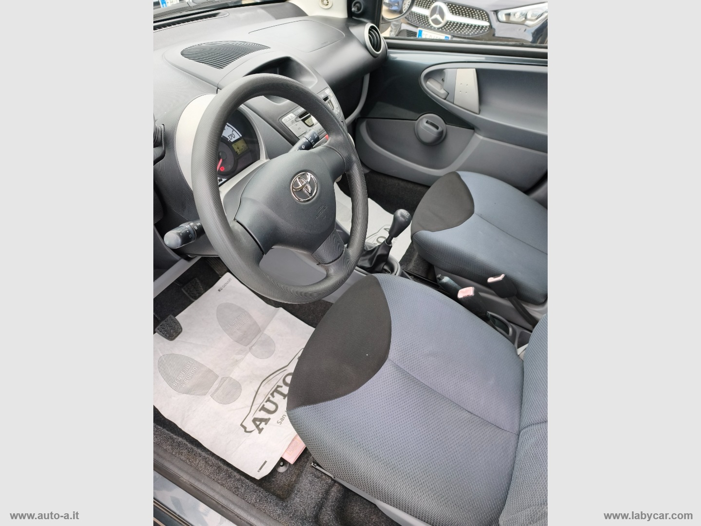 Aygo 1.0 VVT-i 5p. Sol - immagine 9