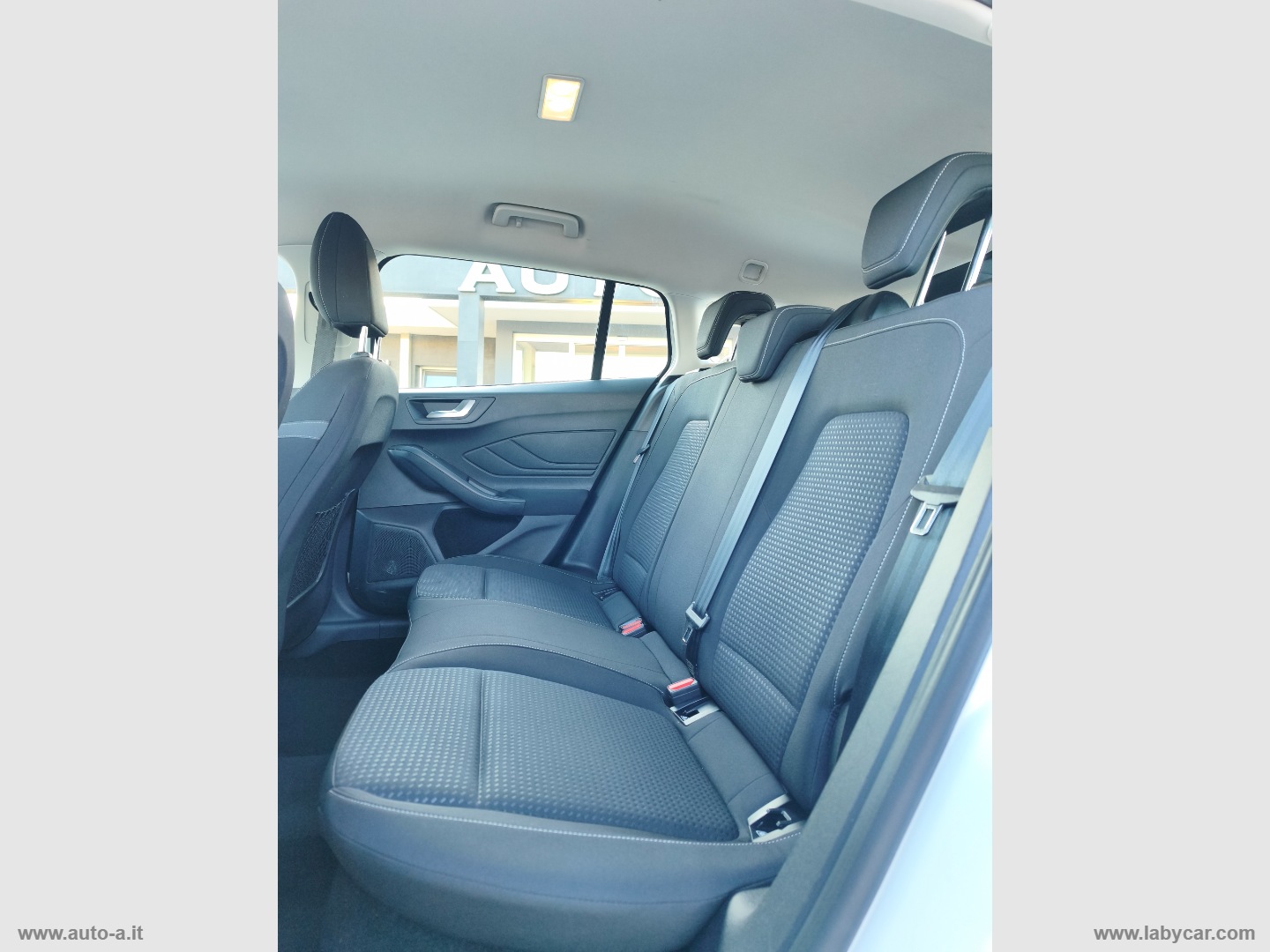 Focus 1.5 EcoBlue 120CV SW Business - immagine 9