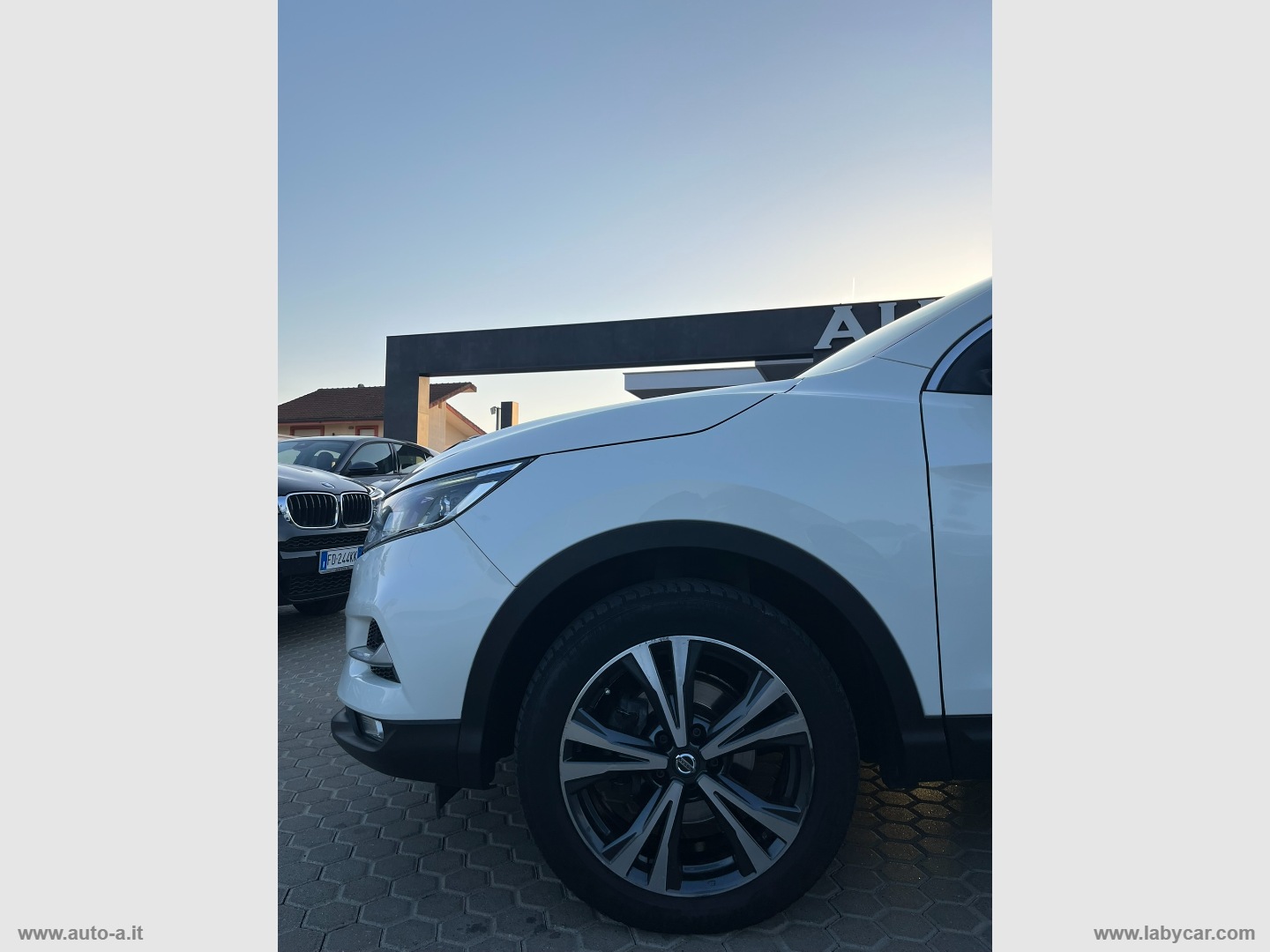 Qashqai 1.5 dCi 115 CV Tekna - immagine 9