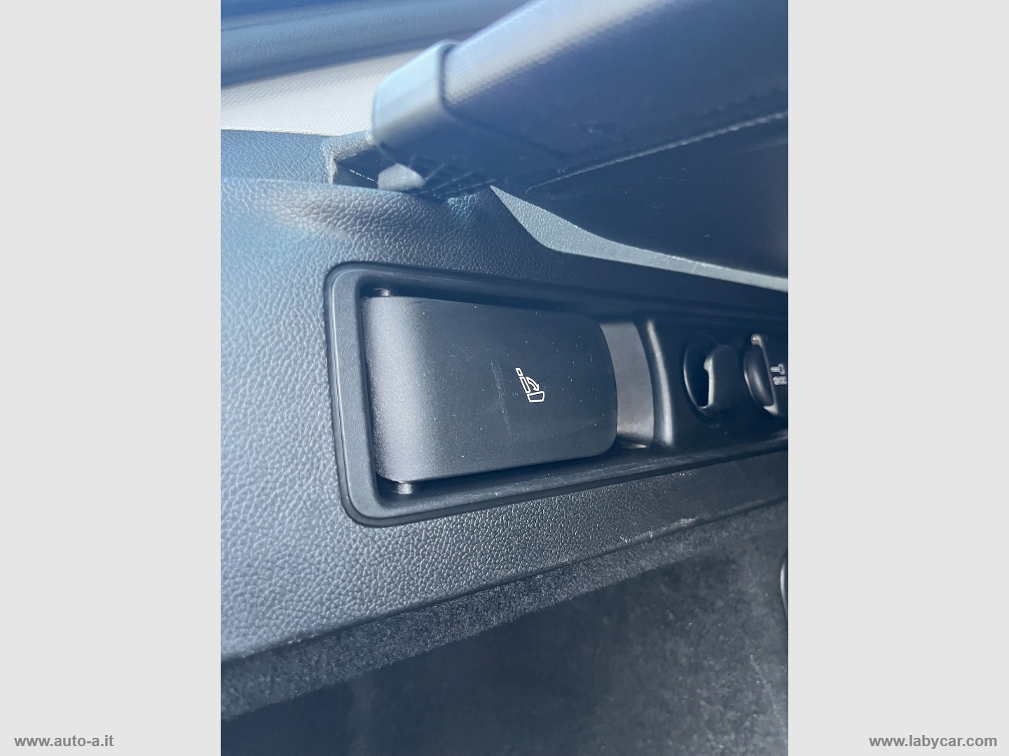 Stelvio 2.2 T.diesel 190 CV AT8 Q4 BUSINESS - immagine 9