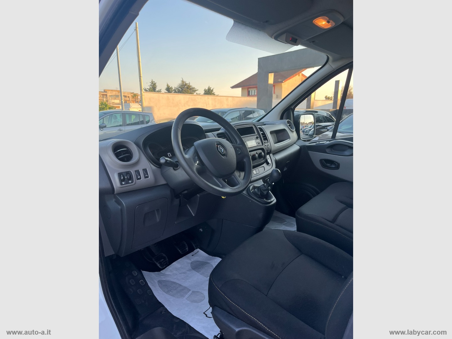 Trafic 1.6 dCi 125CV S&S Furgone 3 POSTI - immagine 9