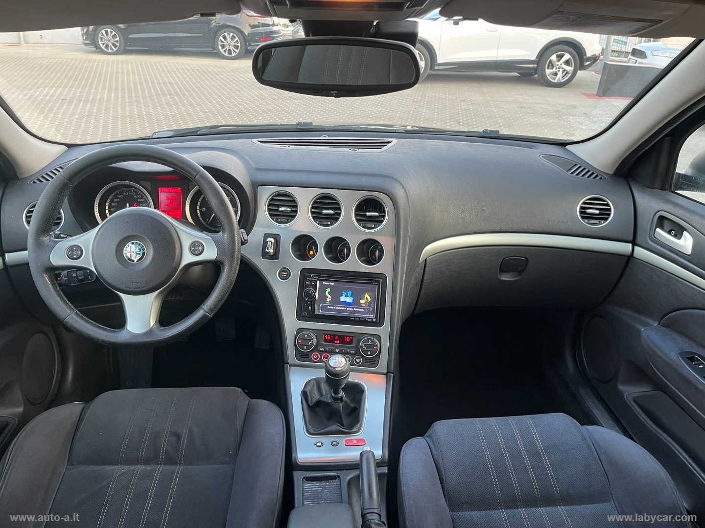 159 1.9 JTDm 16V SW Distinctive - immagine 9
