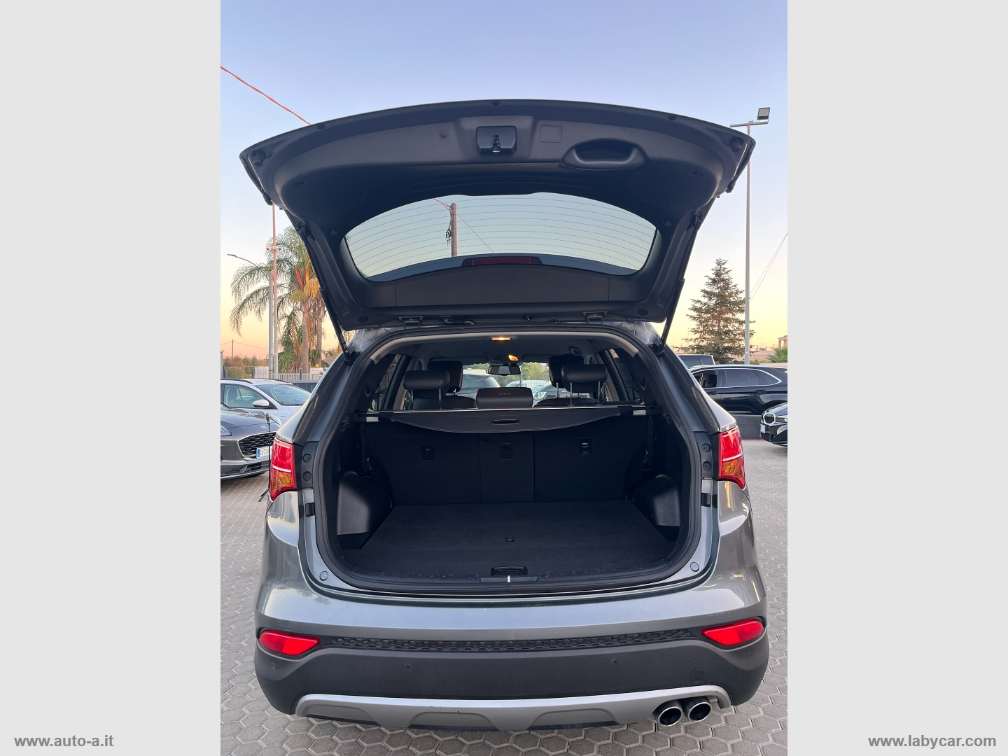 Santa Fe 2.2 CRDi 4WD A/T Style - immagine 9