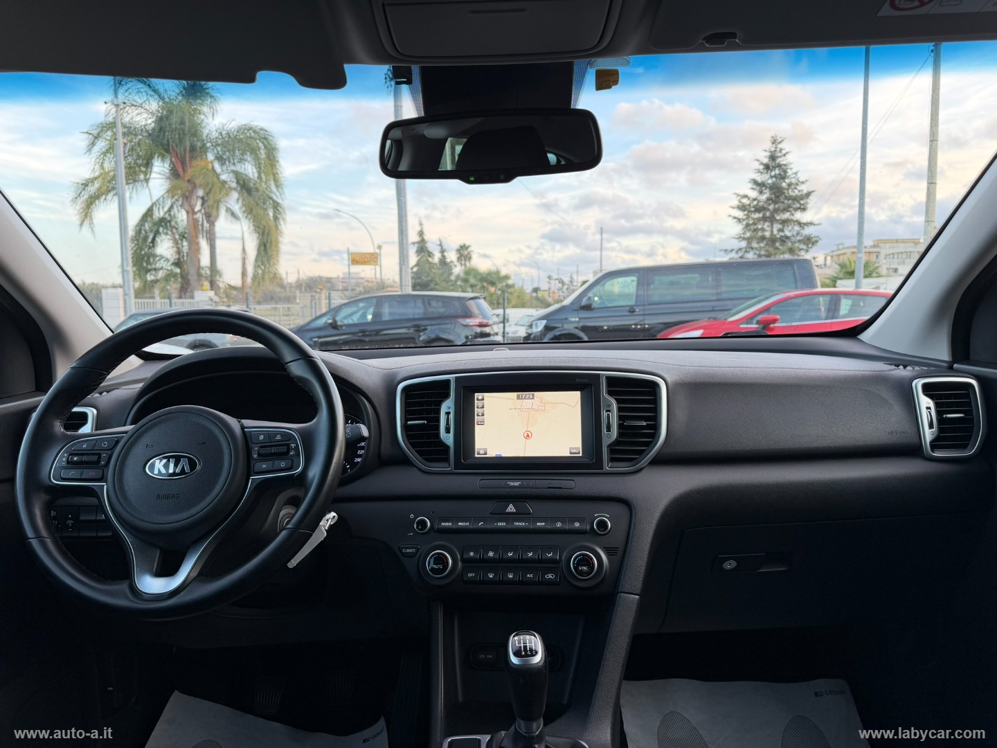 Sportage 1.7 CRDI 2WD Style - immagine 9