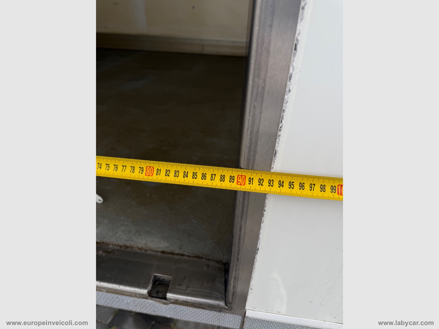 60C15 ISOTERMICO CON GRUPPO FRIGO CELLA FRIGO 8 BANCALI - immagine 9