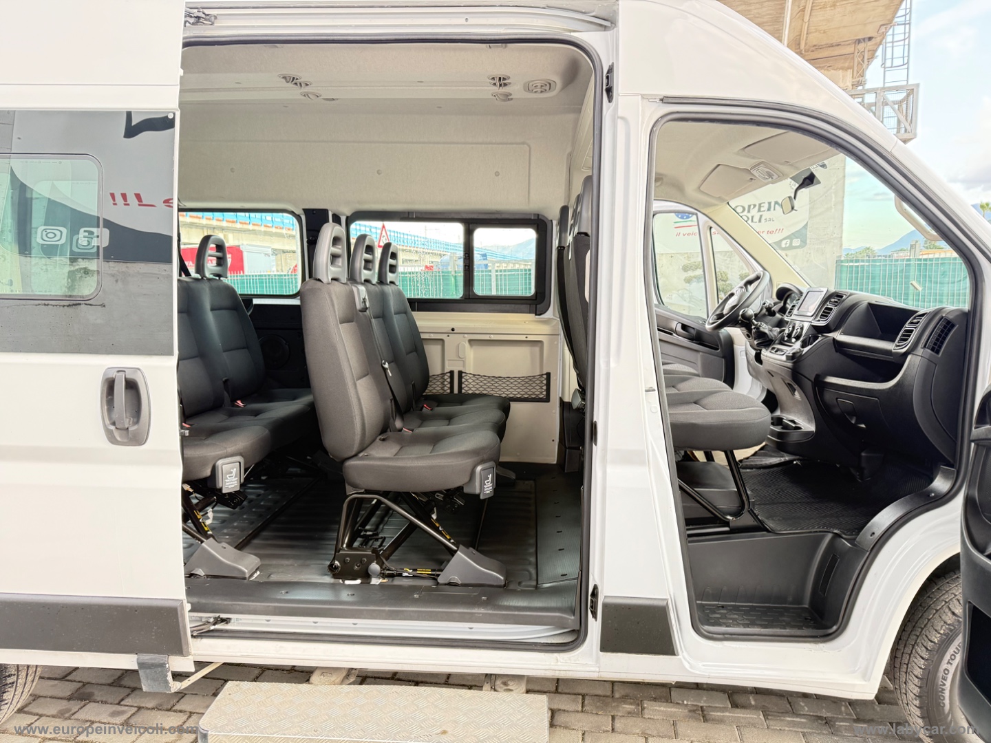 Ducato 33 2.2 Mjt 140 PM-TM Combi - immagine 9