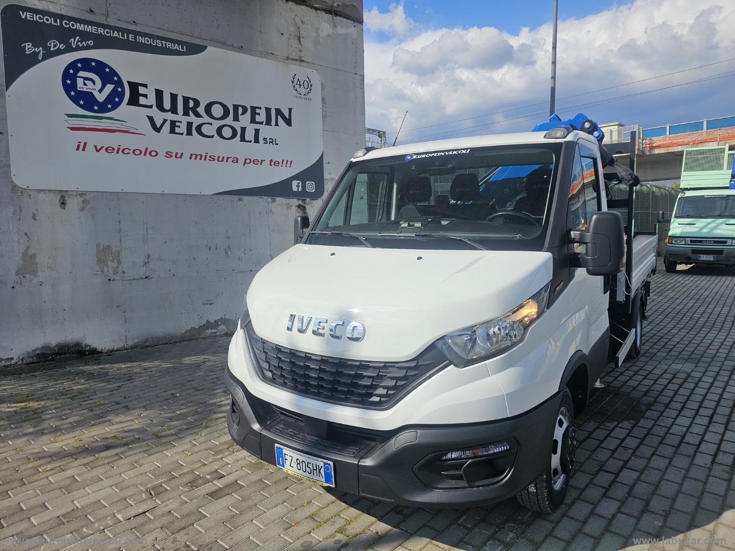 Daily 35C14 GRU CON ANTENNA E CASSONE - immagine 9
