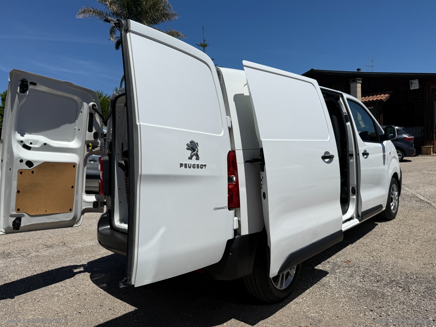 Expert BlueHDi 120 PASSO MEDIO TETTO BASSO - immagine 9