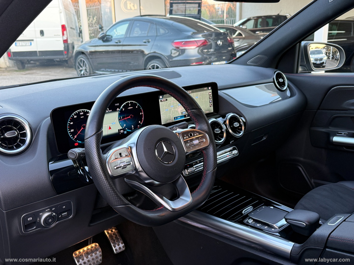 GLA 200 d Automatic Premium AMG - immagine 9