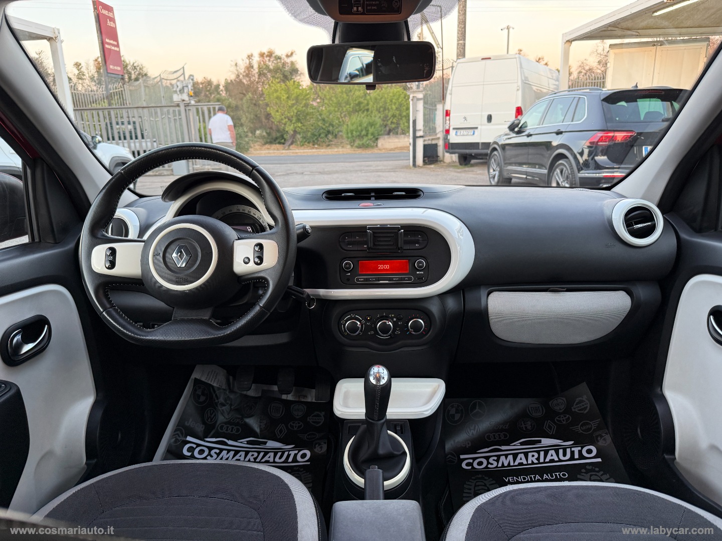 Twingo SCe Zen - immagine 9