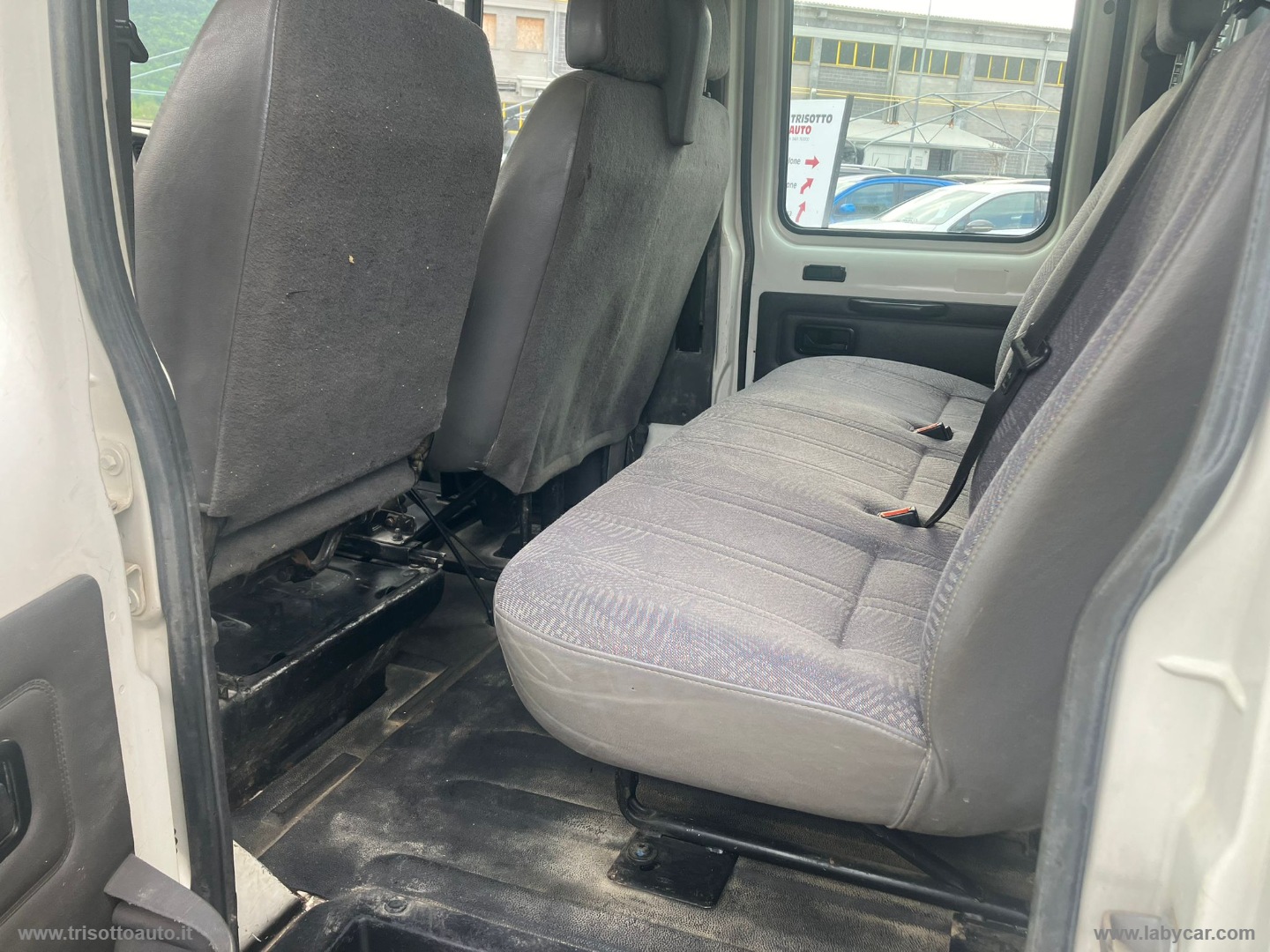 Transit 330 2.4 TD/125CV DC - immagine 9