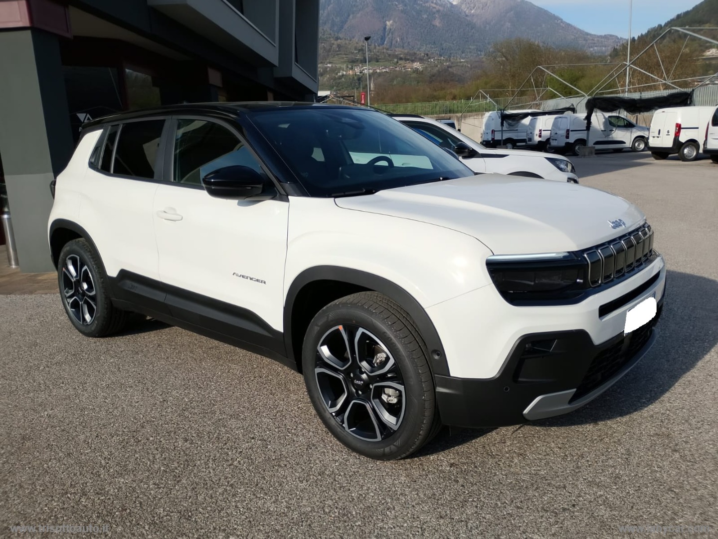 Avenger 1.2 Turbo 110CV MHEV Summit - immagine 9