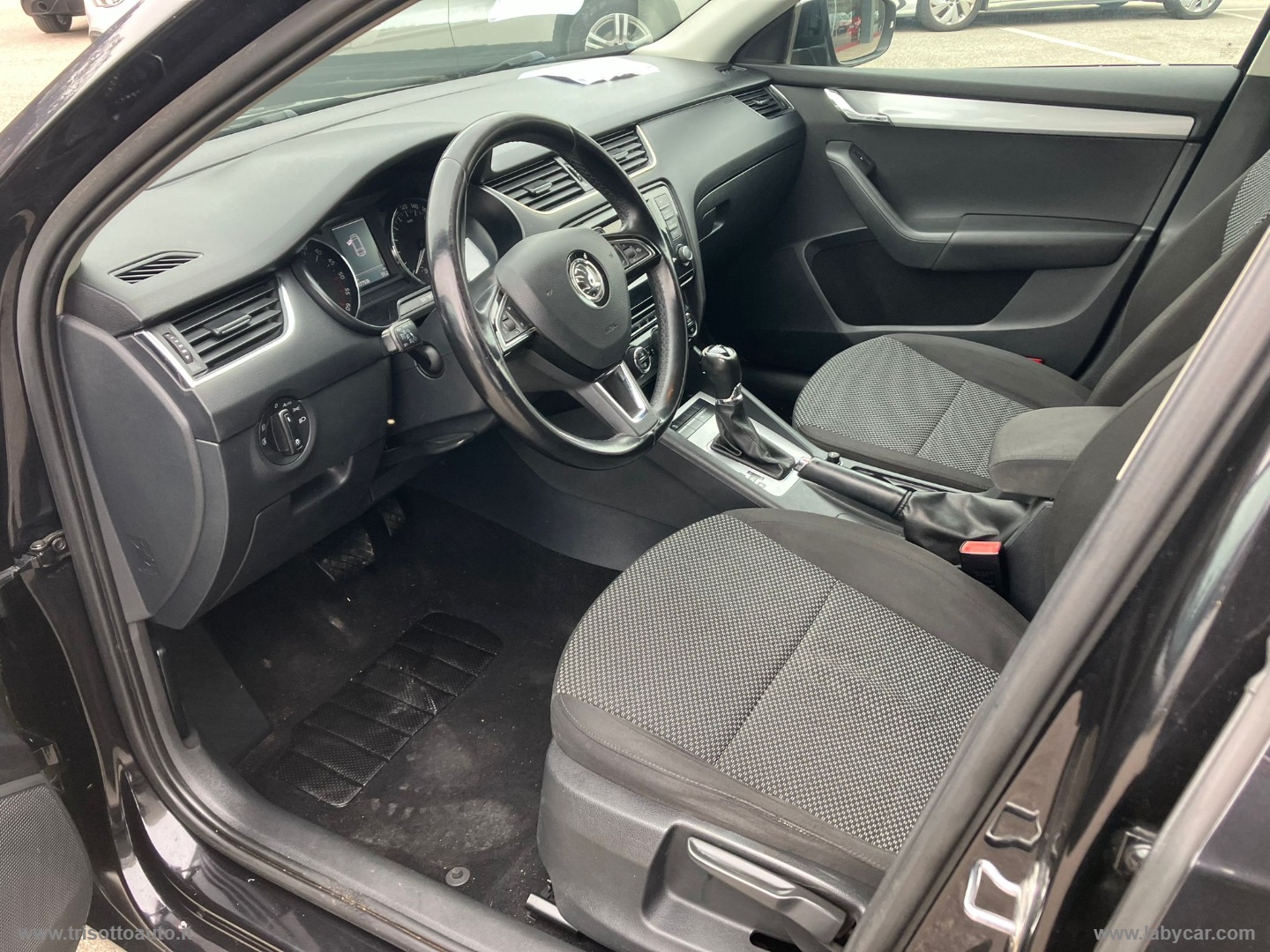 Octavia 1.6 TDI CR 105 DSG W. Executive - immagine 9