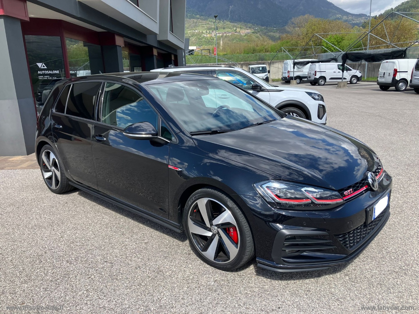 Golf GTI Perf. 2.0 245CV TSI 180KW - immagine 9