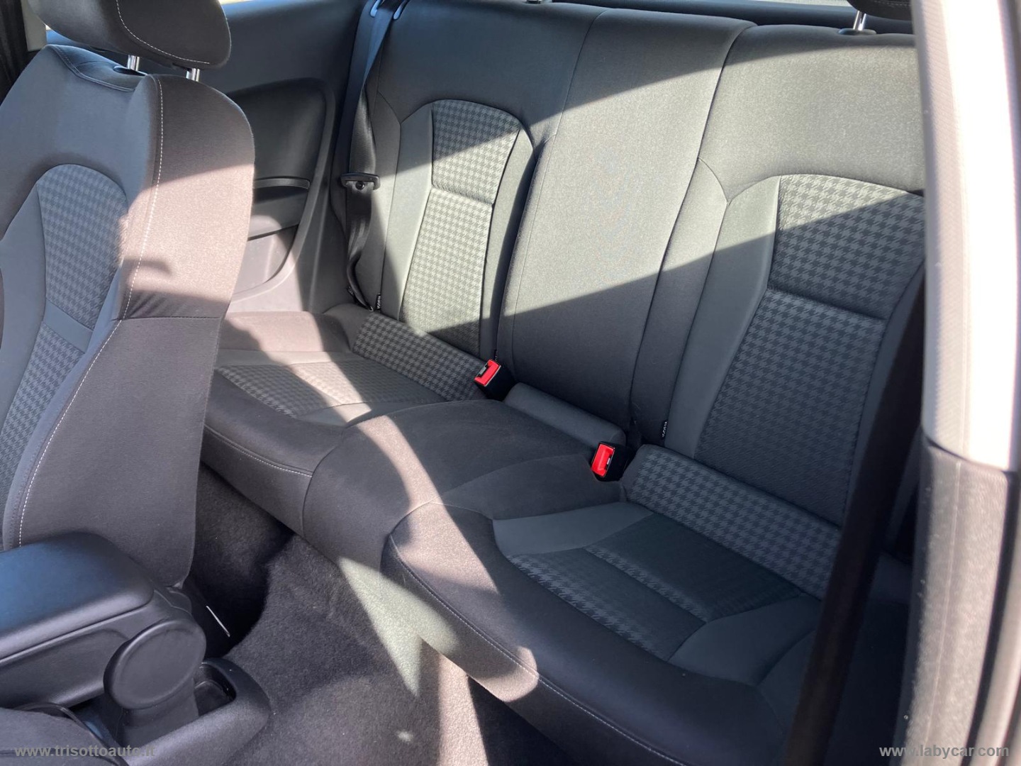 A1 1.6 TDI 105 CV Ambition - immagine 9