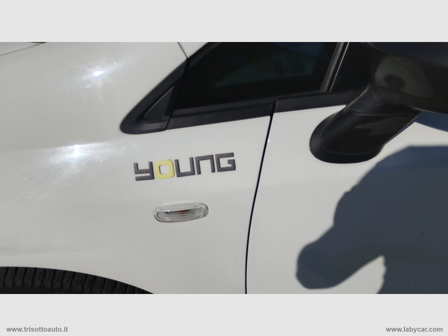 Punto 1.2 8V 5p. Young - immagine 9