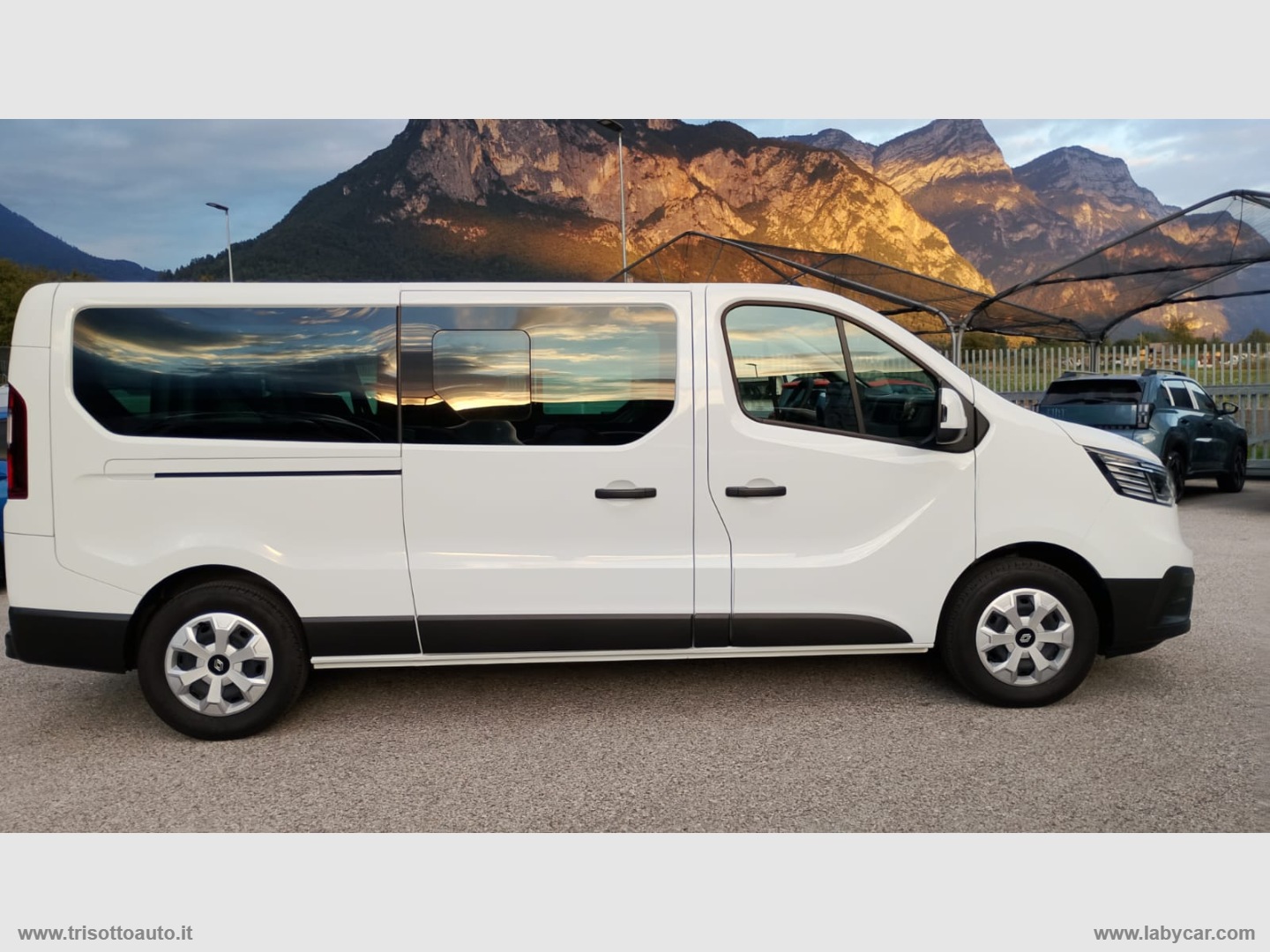 Trafic BluedCi 150CV PL-TN Authentic Easy Access - immagine 9