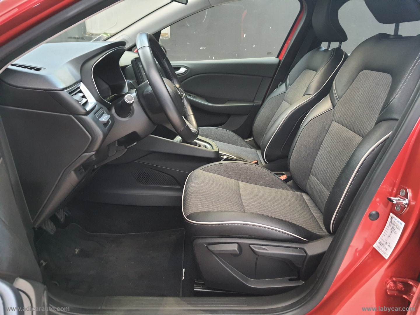 Clio Blue dCi 8V 85 CV 5p. Intens - immagine 9