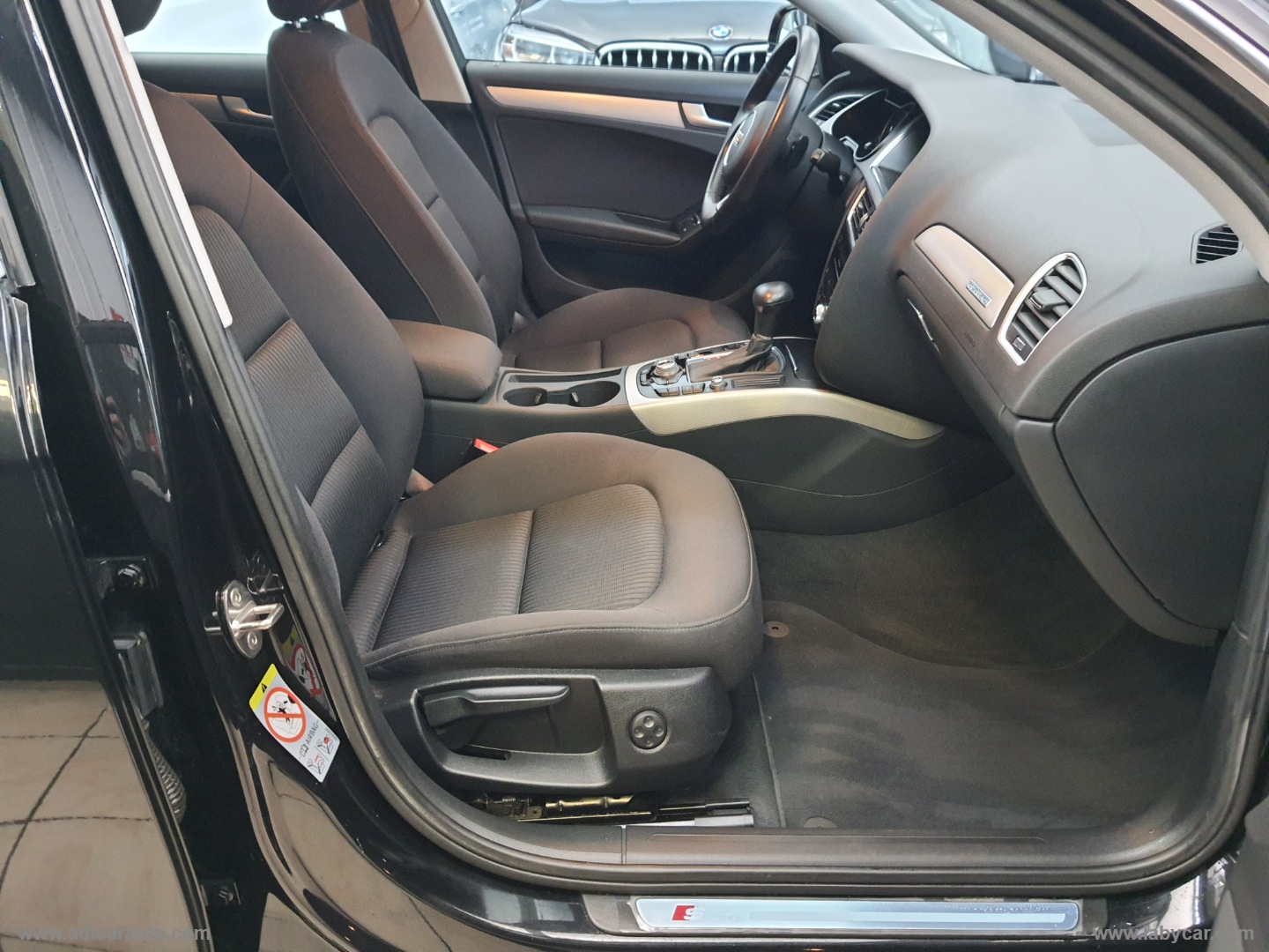 A4 Avant 2.0 TDI 177CV quattro s-tronic S line - immagine 9