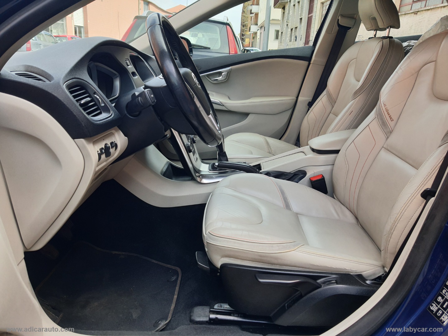 V40 D2 1.6 Volvo Ocean Race - immagine 9