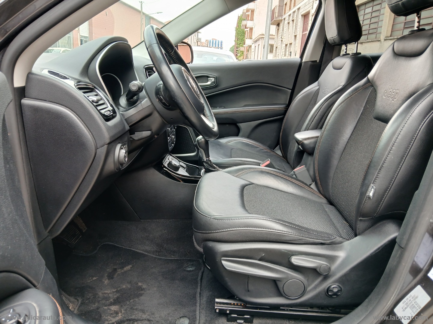 Compass 1.4 MultiAir 170 aut.4WD Limited - immagine 9