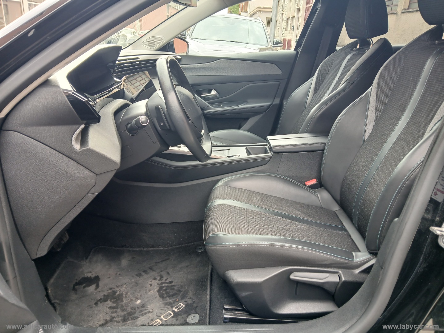 308 BlueHDi 130 S&S SW Allure Pack - immagine 9