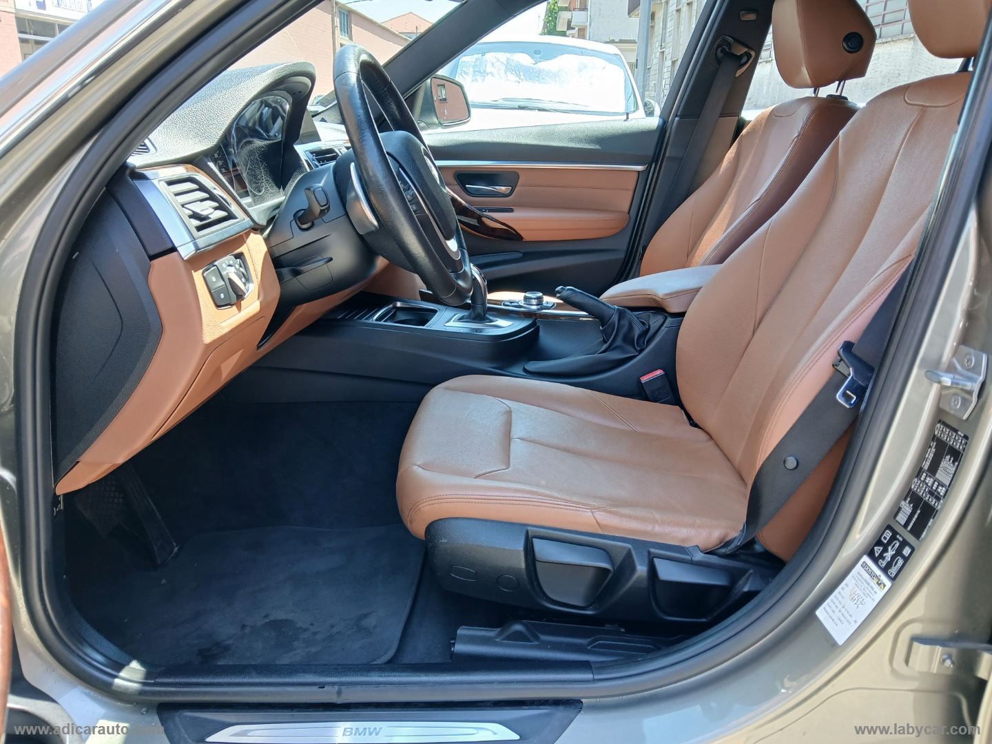 320d xDrive Touring Luxury - immagine 9