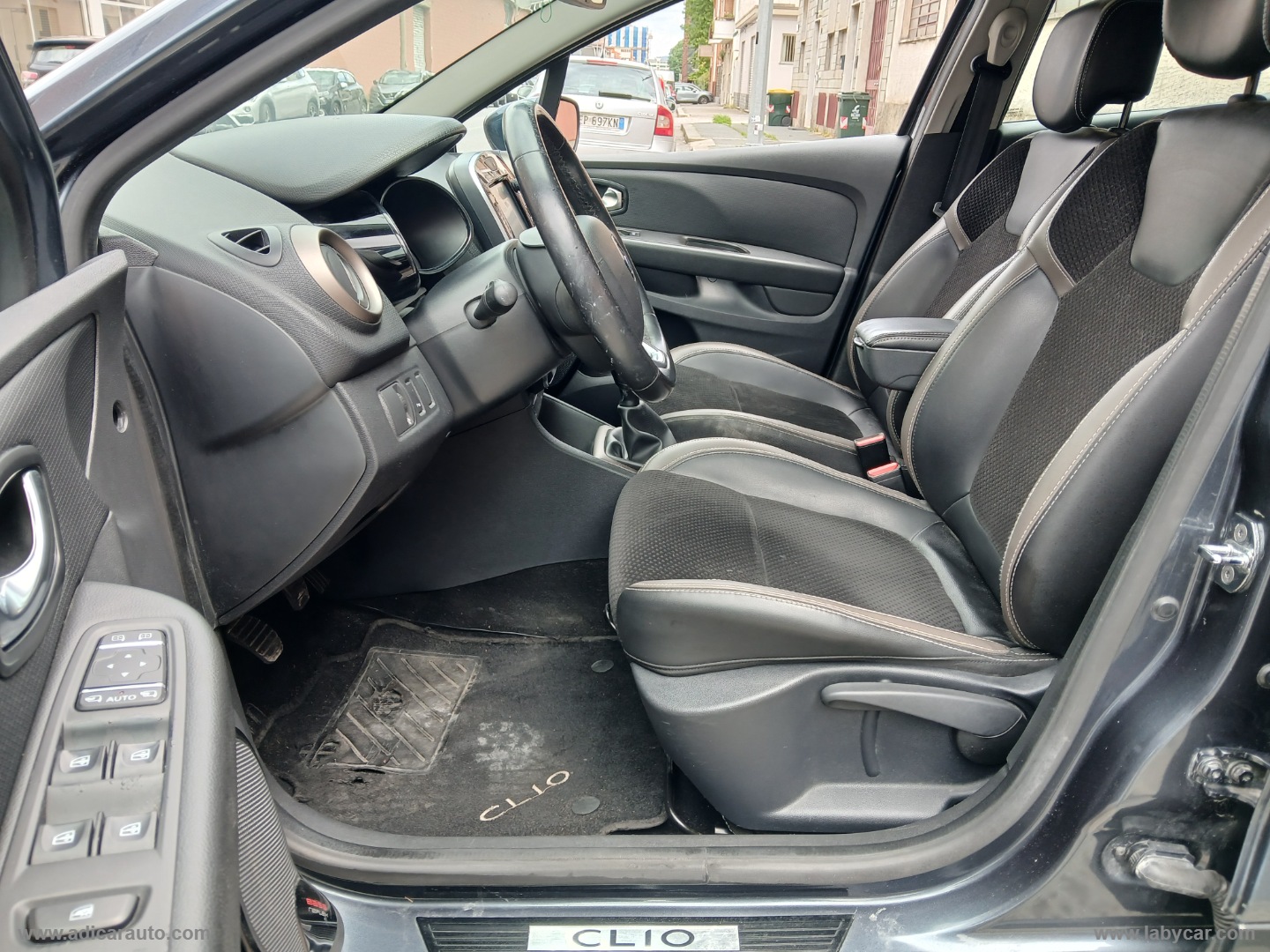 Clio 1.2 75 CV 5p. Duel - immagine 9