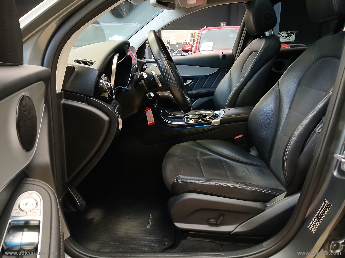 GLC 250 d 4matic auto night edition - immagine 9