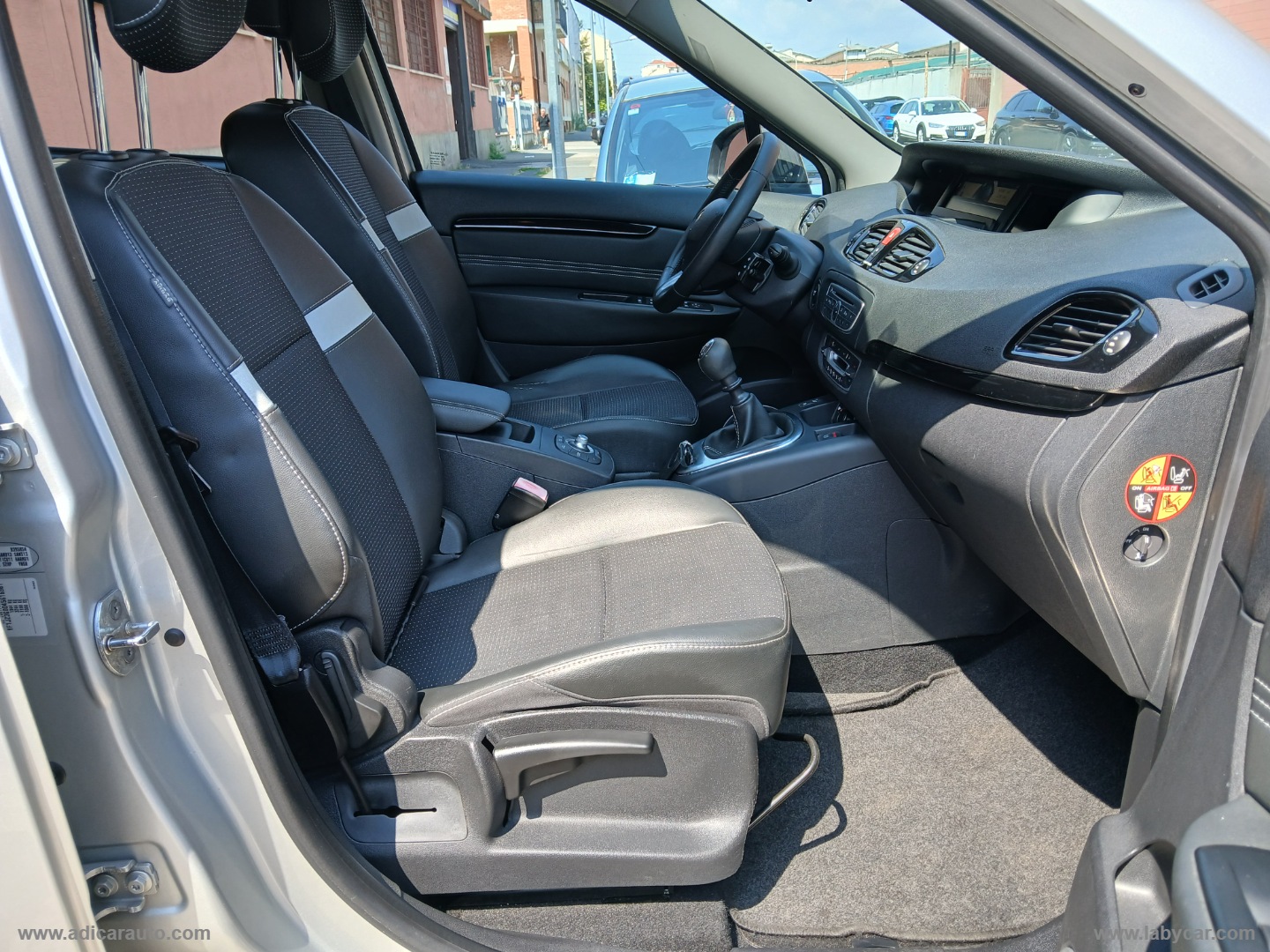Scénic X-Mod 1.5 dCi 110 CV - immagine 9