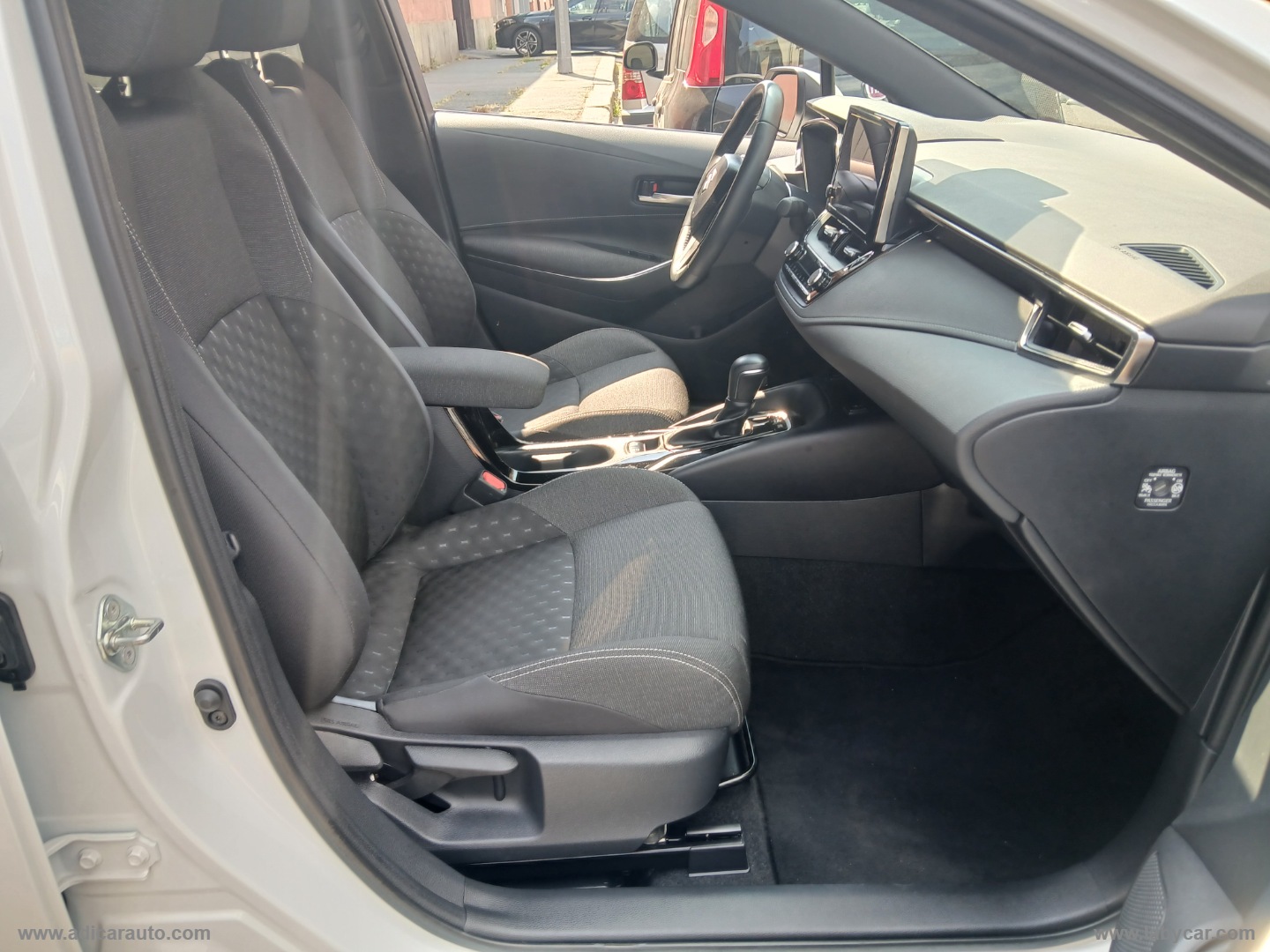 Swace 1.8 Hybrid E-CVT 2WD Cool - immagine 9