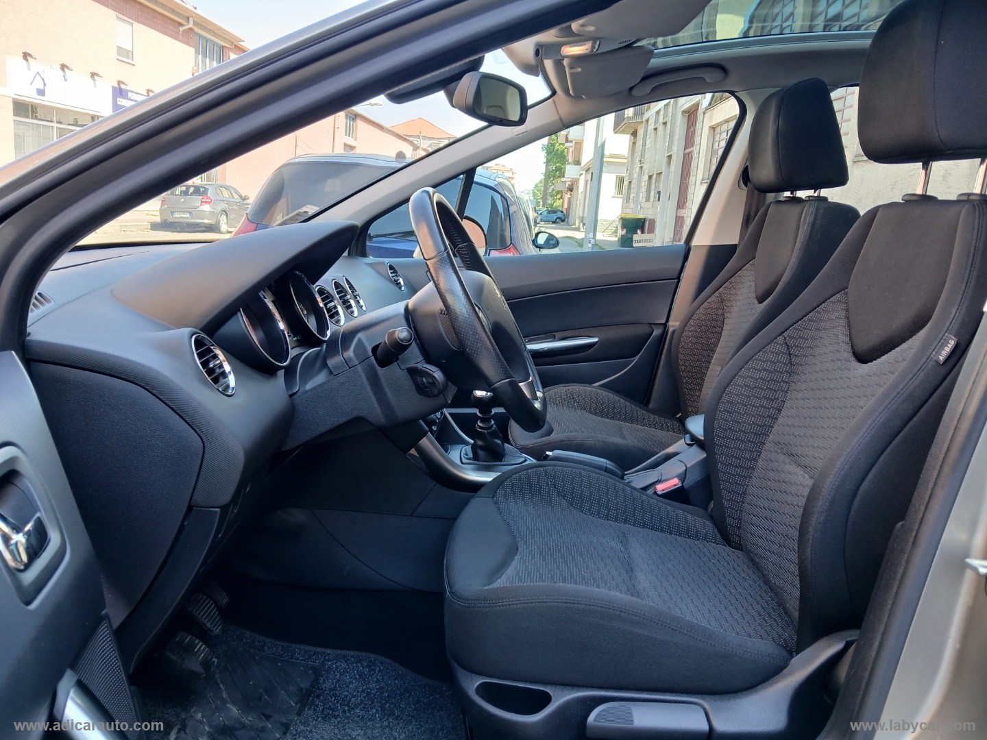 308 1.6 8V e-HDi 112 CV S&S 5p. Allure - immagine 9