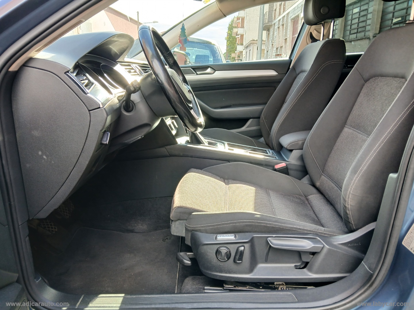 Passat Variant 1.6 TDI 120 CV - immagine 9