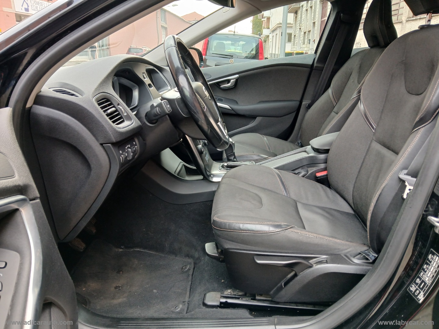 V40 Cross Country D2 1.6 Kinetic - immagine 9