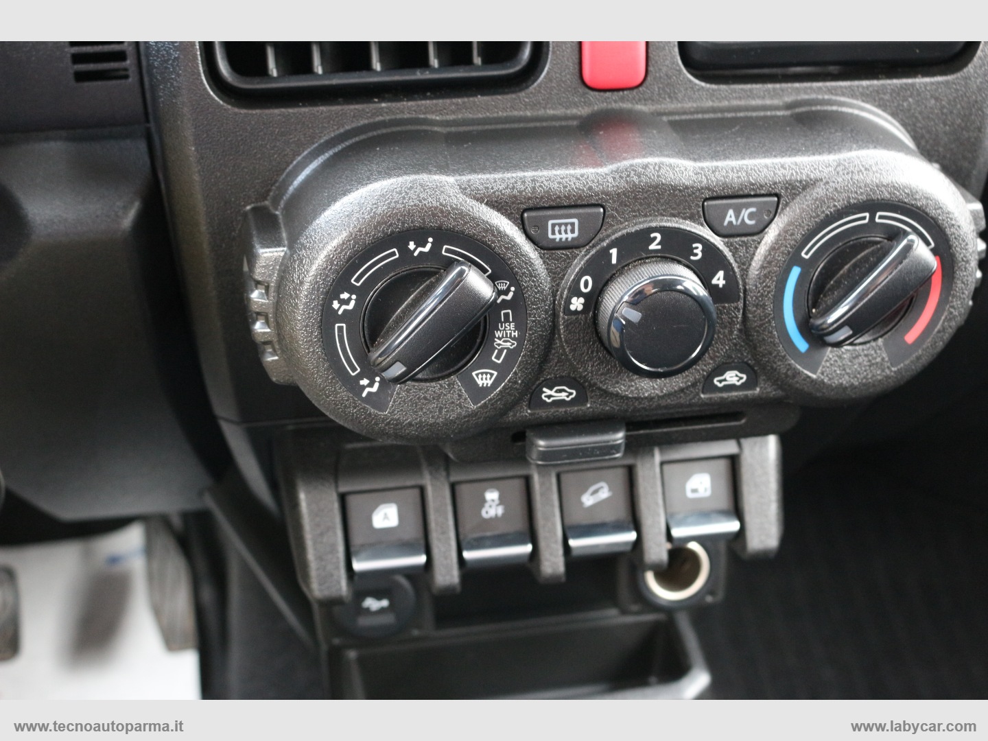 Jimny 1.5 5MT PRO - immagine 9