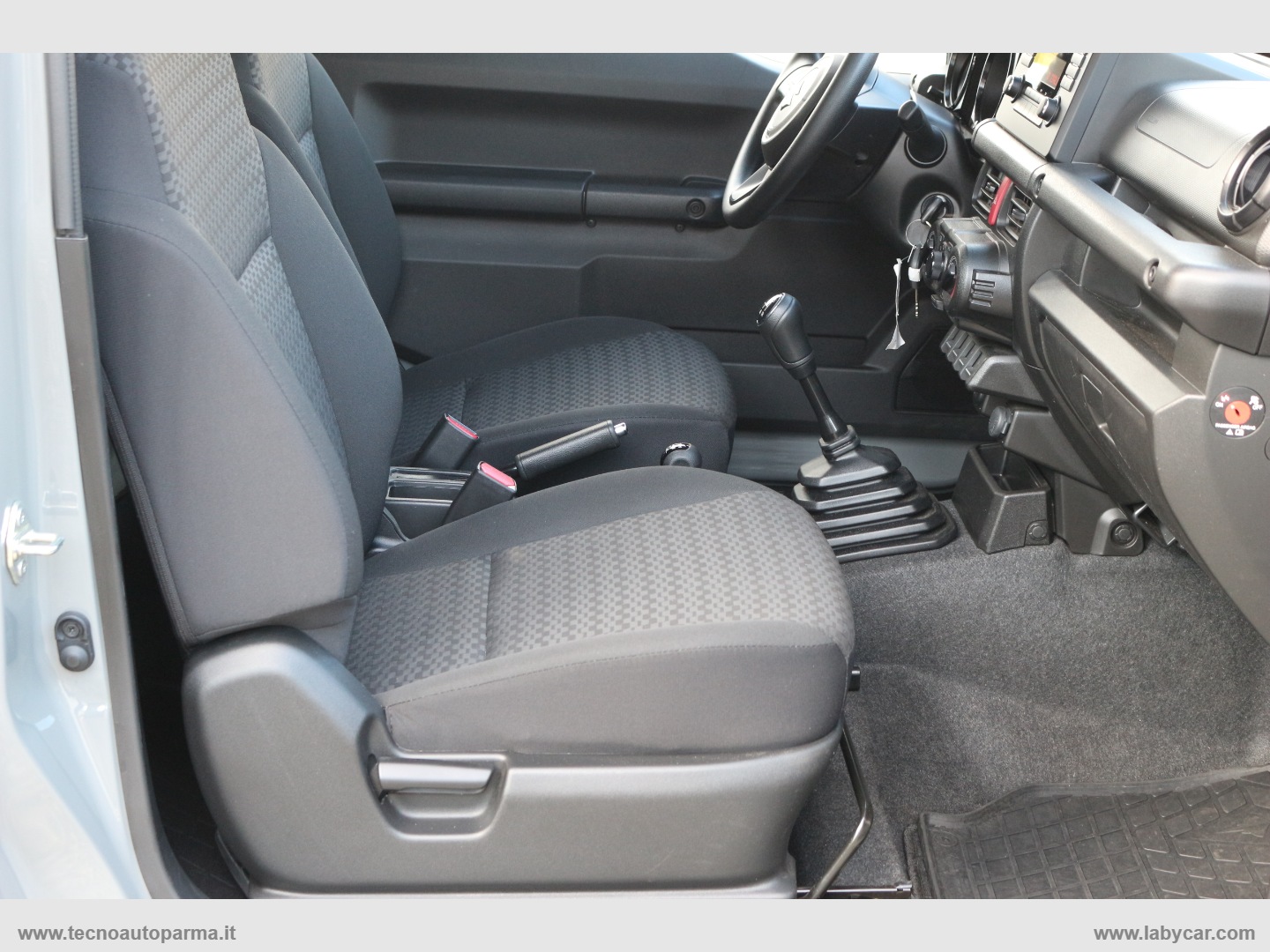 Jimny 1.5 5MT PRO - immagine 9