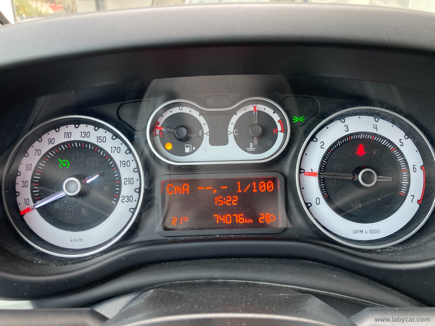 500L 1.4 95 CV Pop Star - immagine 9