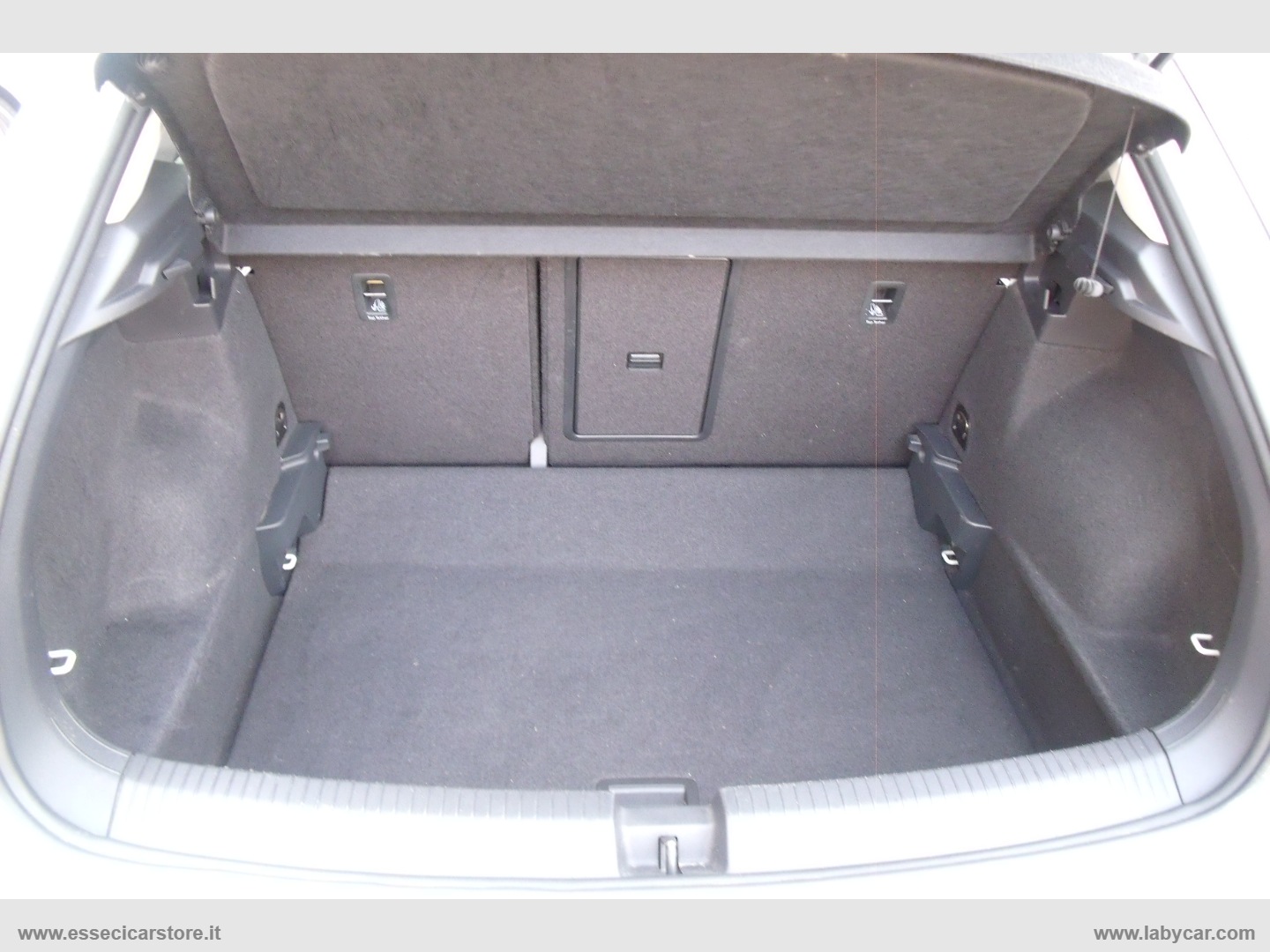 T-Roc 1.0 TSI 115CV Style BMT - immagine 9