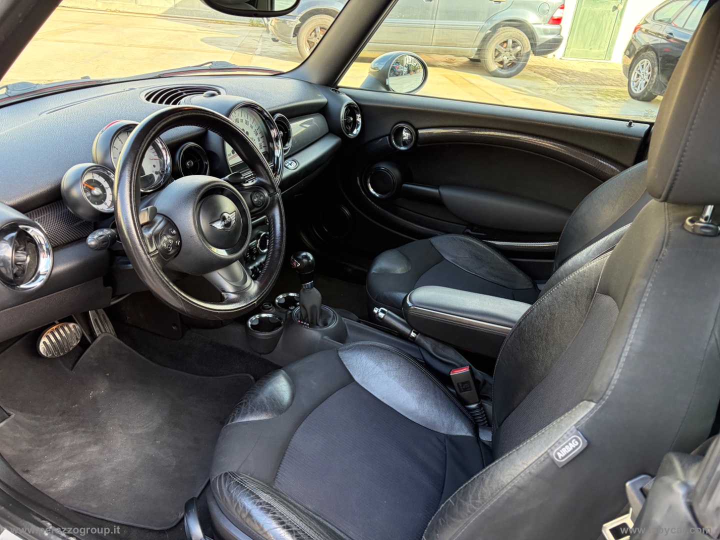 Mini Cooper SD Cabrio - immagine 9