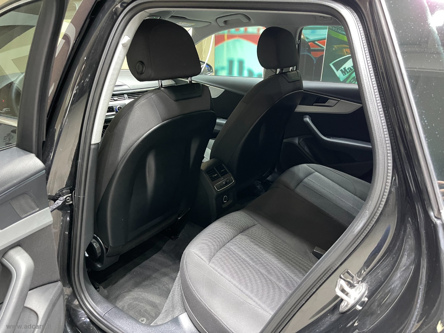 A4 Avant 2.0 TDI 150CV S tr. Business *CLIMA 3 ZONE*FARI LED* - immagine 9