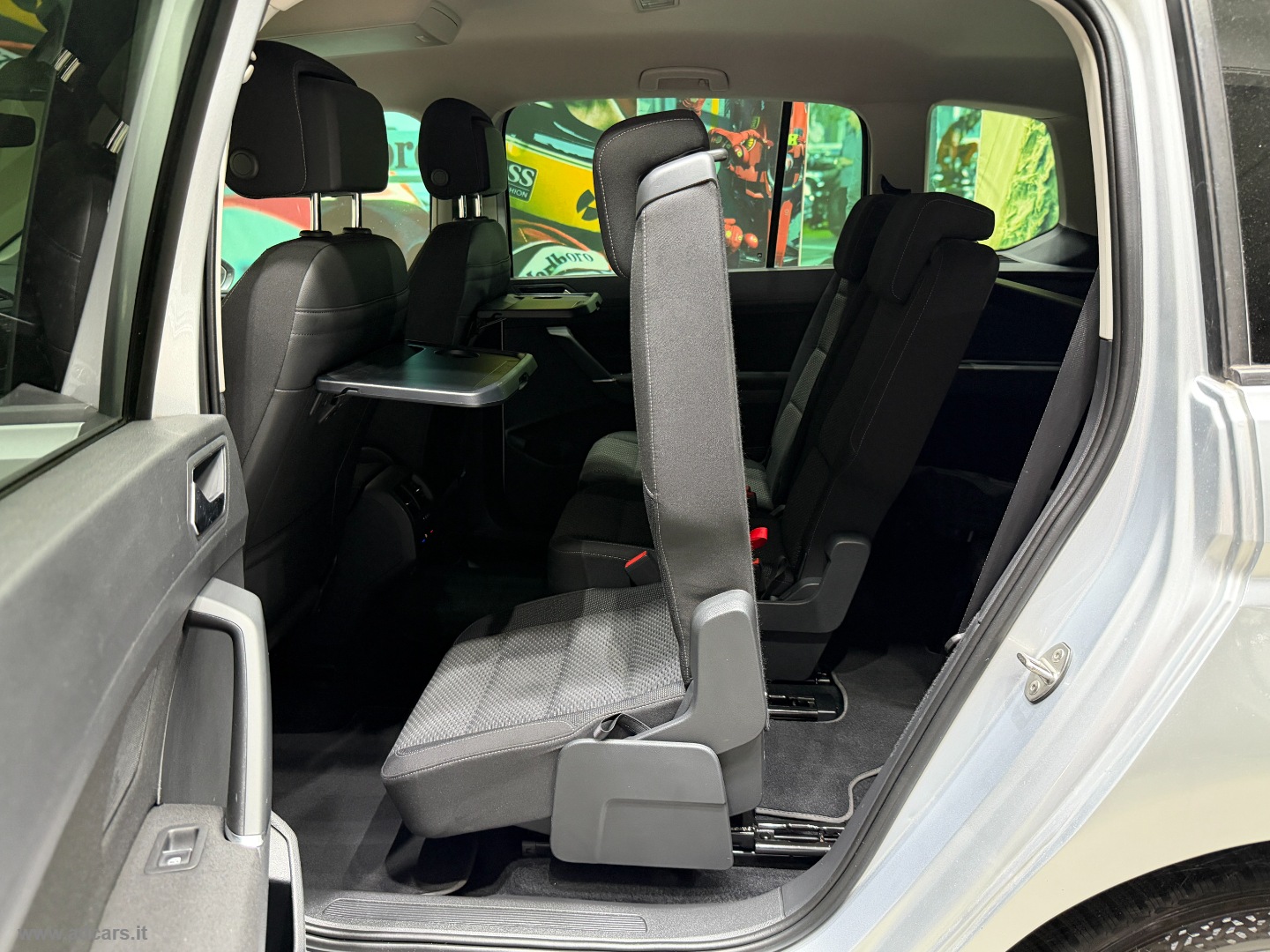 Touran 1.6 TDI Comfortline BMT *7 POSTI*SENSORI*NAVI* - immagine 9