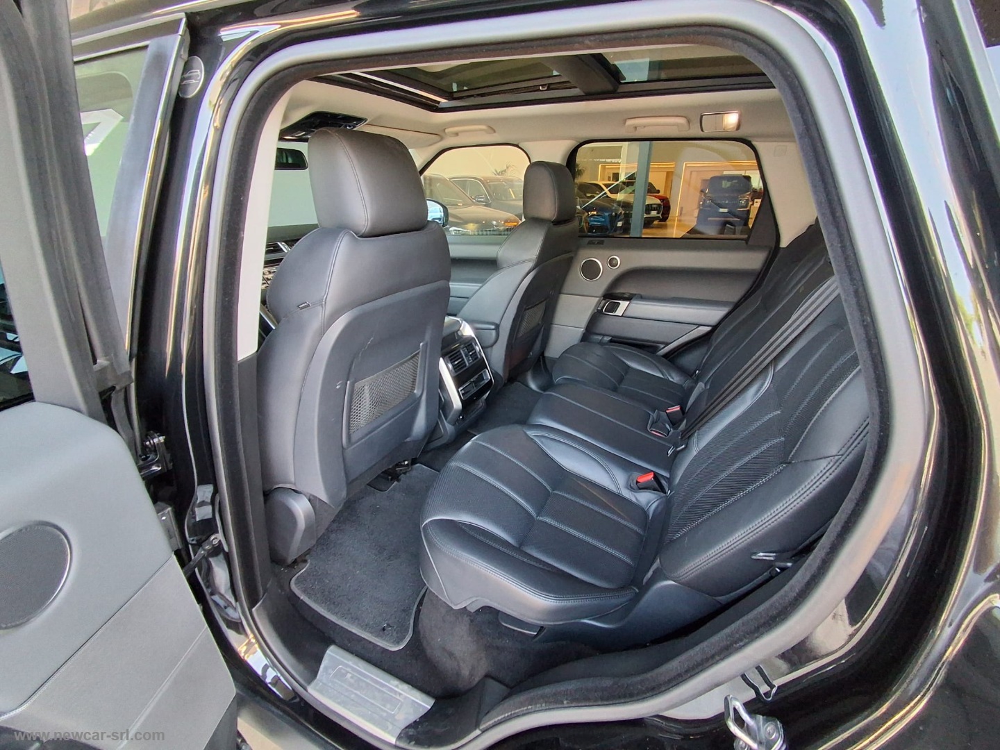 Range Rover 3.0 TDV6 HSE - immagine 9