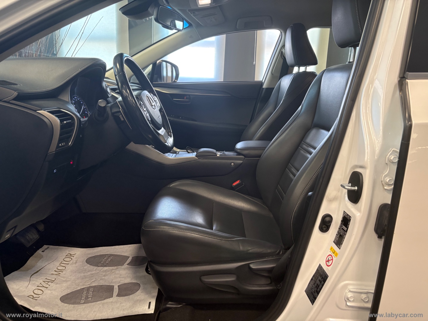 NX 300H Hybrid 4WD Executive - immagine 9