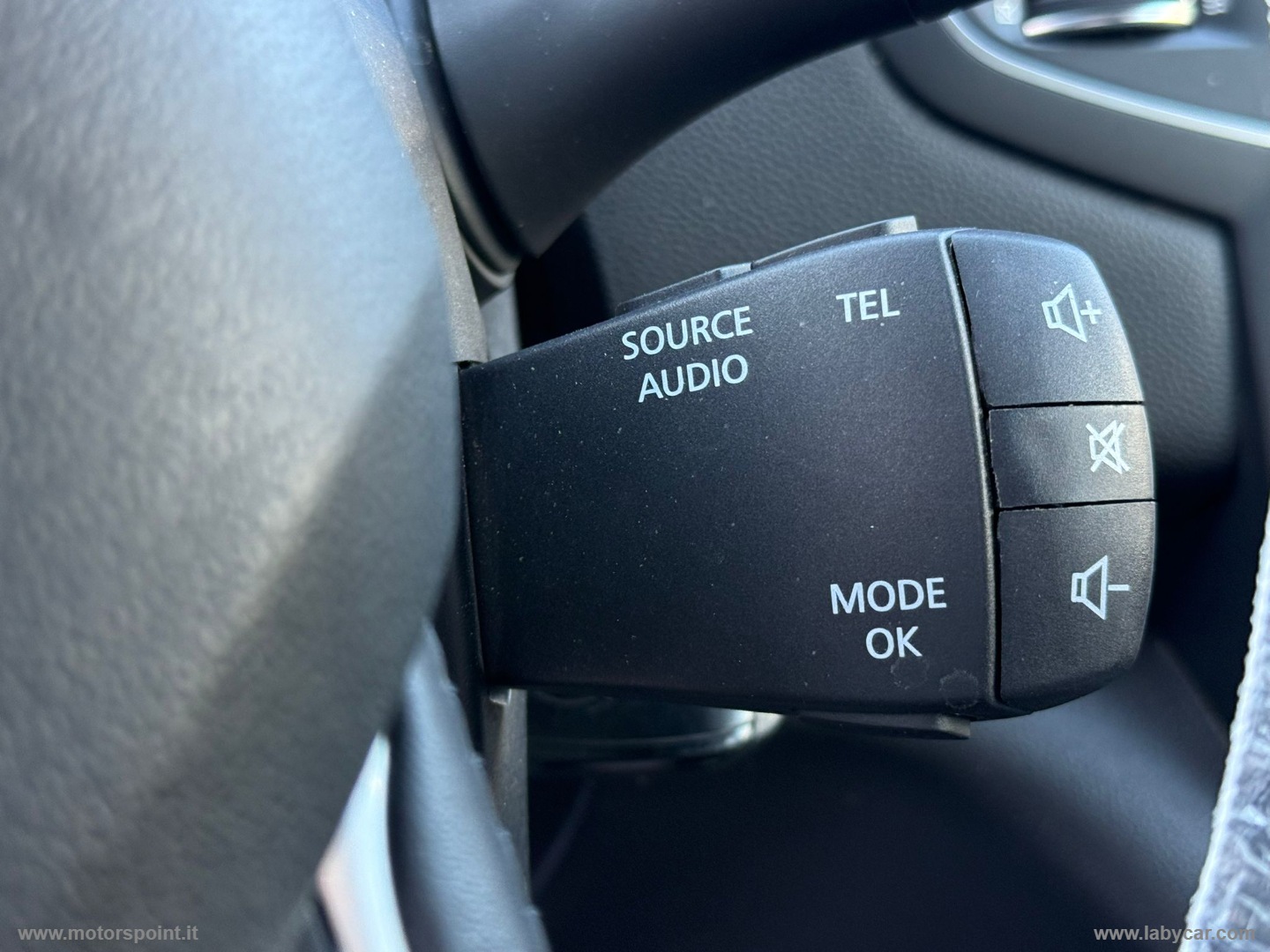 Mégane dCi 110 CV S&S ST Energy Limited - immagine 9