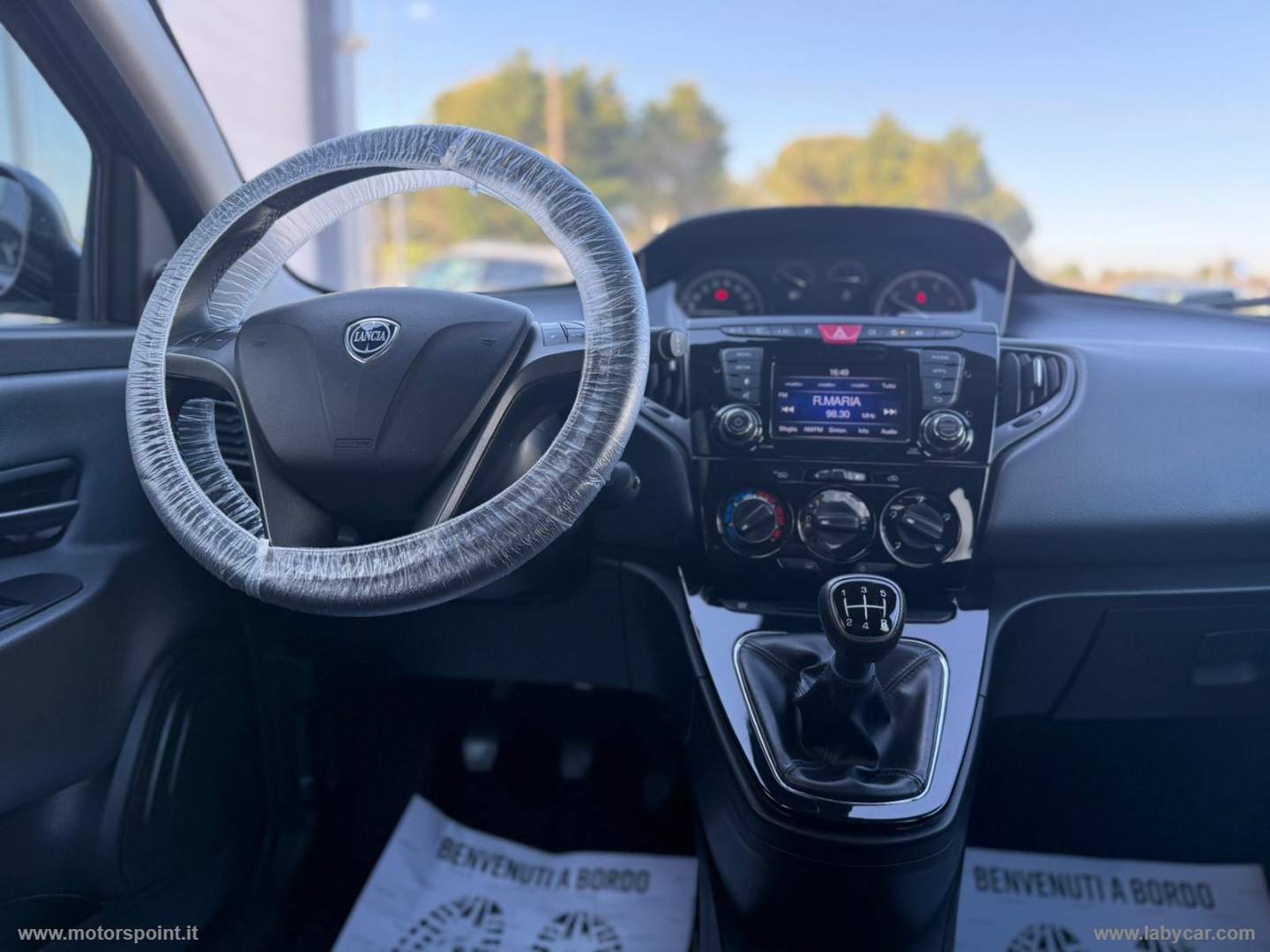 Ypsilon 1.3 MJT 95 CV 5p. S&S Silver - immagine 9